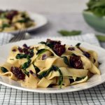 Koktajl Seler naciowy z ananasem