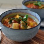 Guacamole na tostach pełnoziarnistych